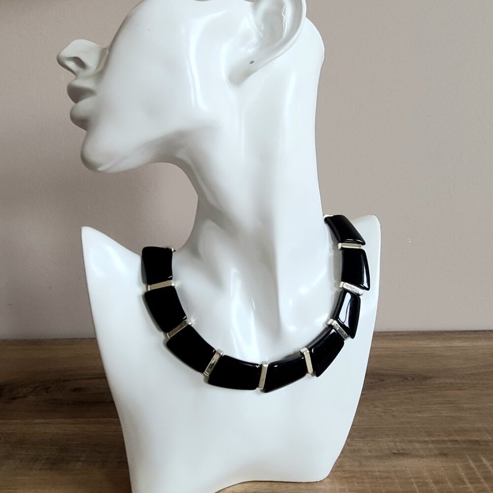 Vintage 1980s plastic black and gold necklace/choker.